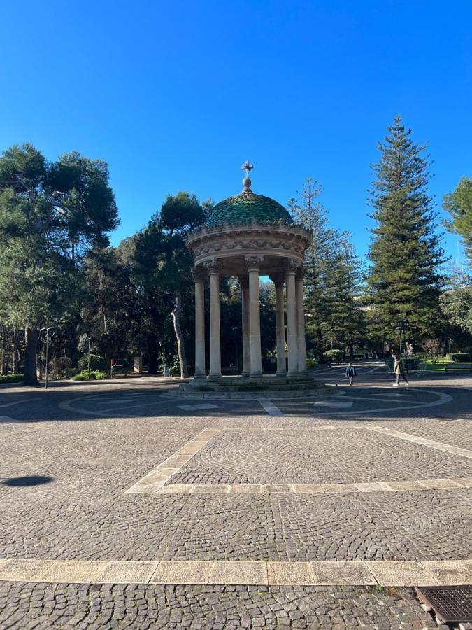 Suite Battisti 7 Lecce Dış mekan fotoğraf