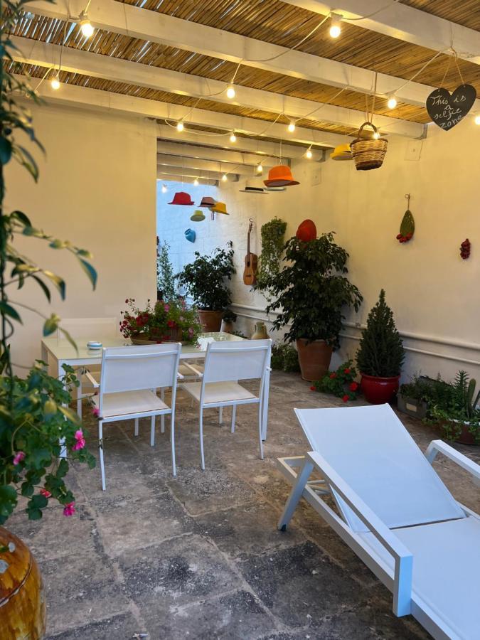 Suite Battisti 7 Lecce Dış mekan fotoğraf