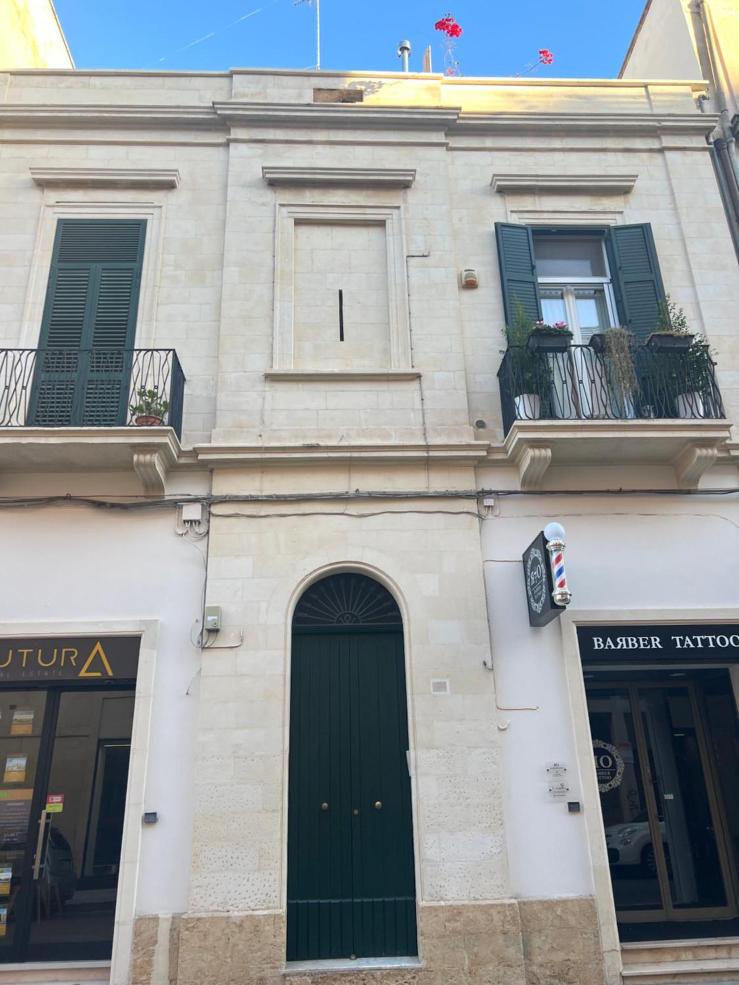 Suite Battisti 7 Lecce Dış mekan fotoğraf