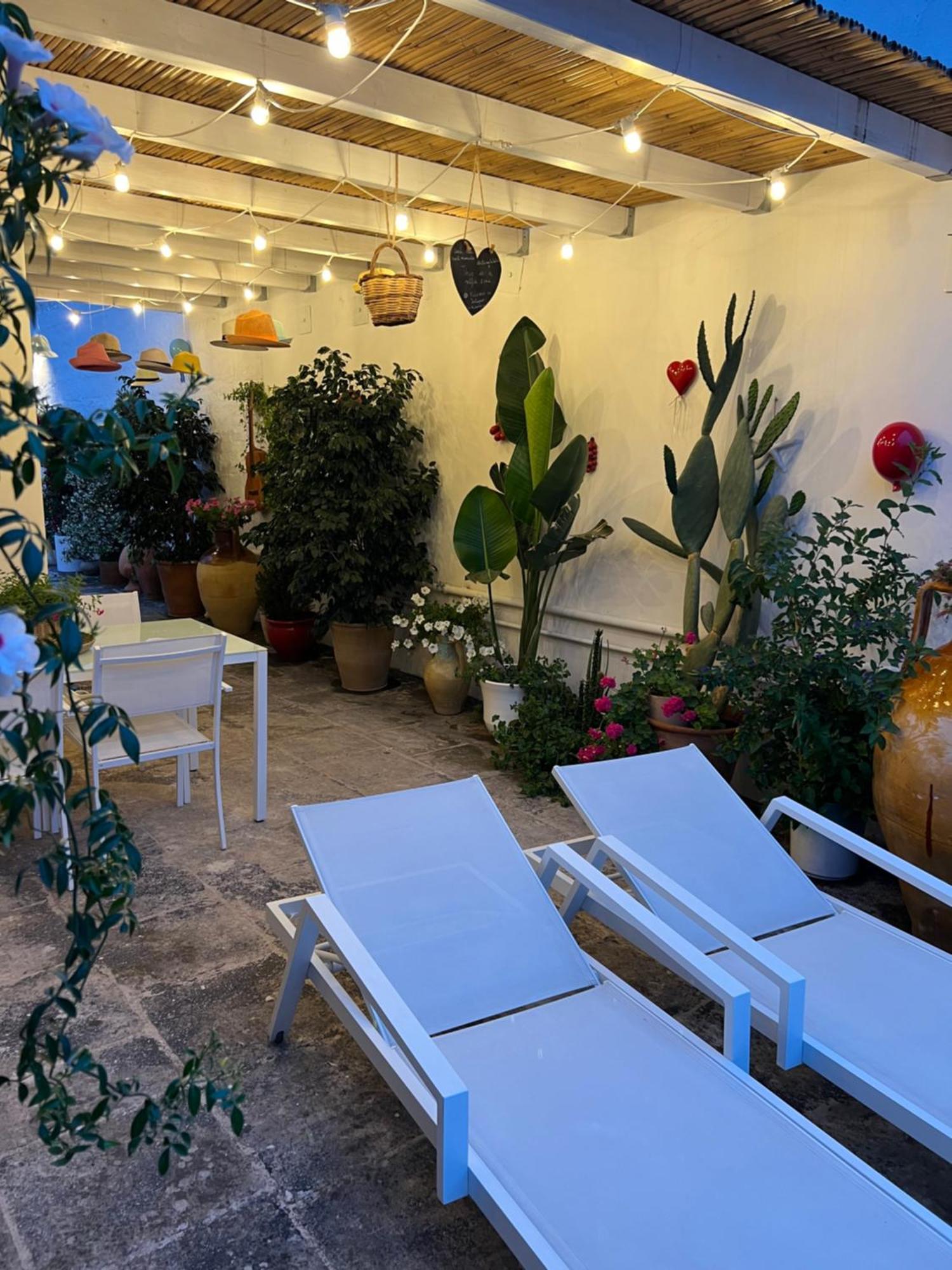 Suite Battisti 7 Lecce Dış mekan fotoğraf
